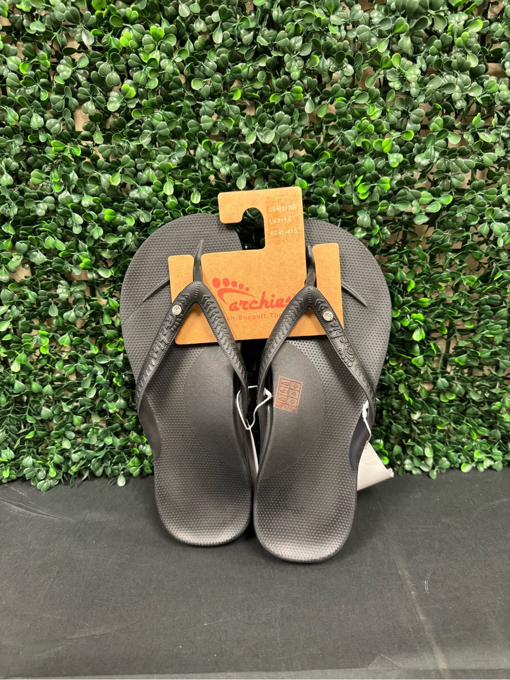 Archies Crystal Arch Support Flip Flops - Men’s 8/Women’s 9
